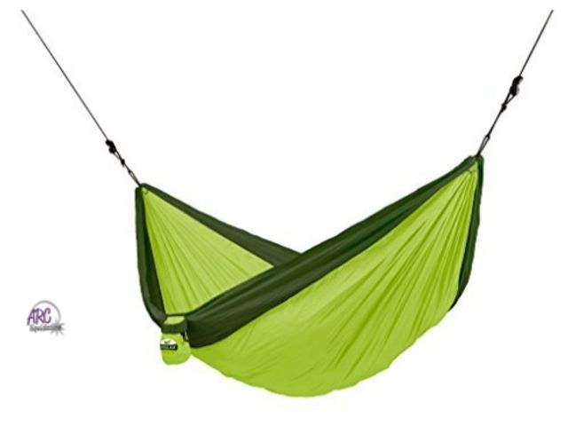 Lot 56-300514 - New,CHILLAX DOUBLE TRAVEL HAMMOCK GREEN WITH INTEGRATED SUSPENSION