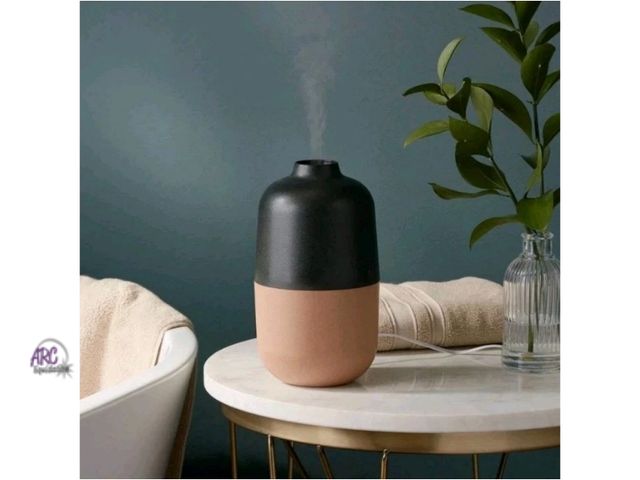 Lot 56-287830 - NEW-Threshold ultrasonic diffuser -TAN/black