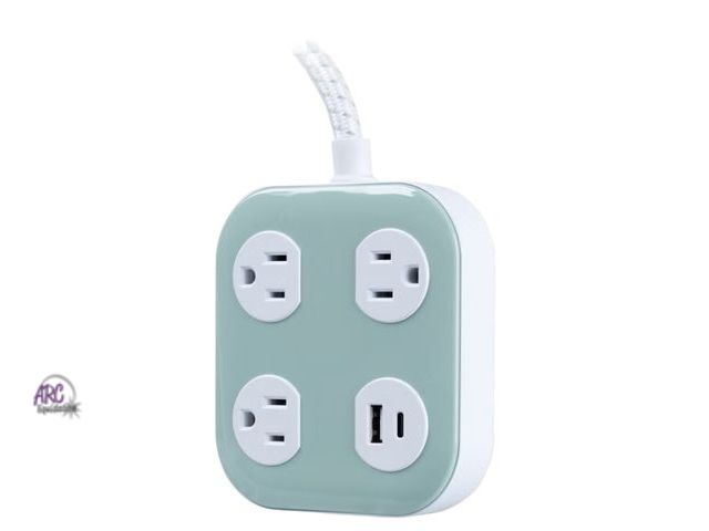 Lot 56-518765 - NEW-LOT OF 2-Charging station with USB-C, USB-A and 3 Outlets-6 FT cord