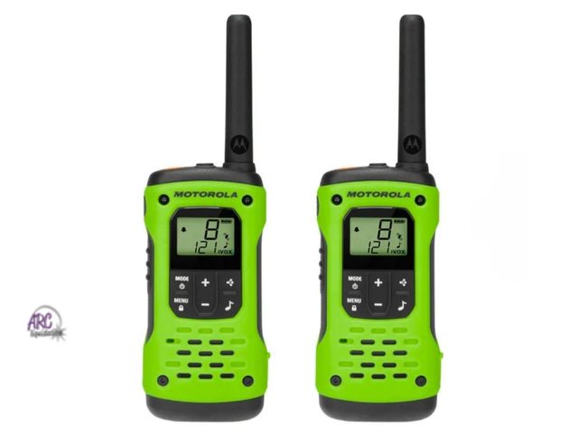 Lot 56-755650 - NEW-TESTED-Motorola Solutions T600 35 Miles Waterproof Two-way Radio Green, 2-pack