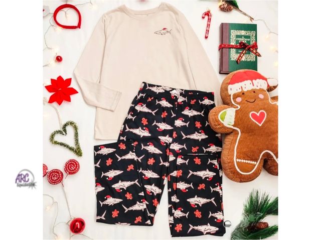 Lot 56-840530 - New - Cat&amp;Jack Kids Christmas Shark Pajamas Set - Size Large (10/12)
