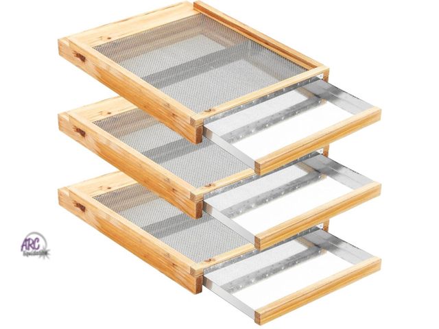 Lot 56-271051 - New DoubleFill 3 Pcs 10 Frame Beehive Metal Screened Bottom Board Dipped in Beeswax with Entrance Re...