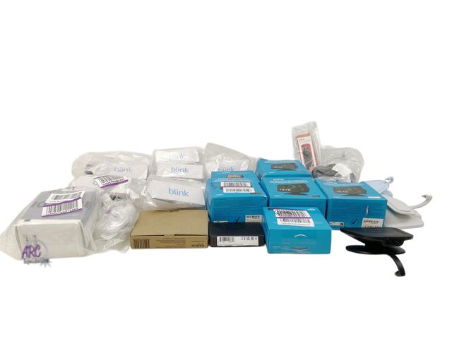 Lot 56-163913 - Reseller Lot of Amazon Echo Items &amp; Blink Items