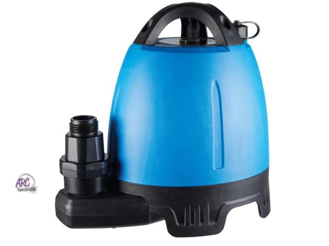 Lot 56-310360 - New in box (Adapter missing) Mastercraft 1/6-HP 18V Submersible Utility Pump