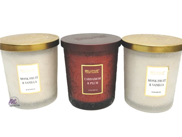 Lot 56-523040 - NEW-3 COUNT- Bellevue luxury candles-12oz- 2x monkfruit and vanilla, 1x cardamom and plum
