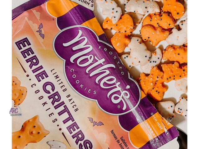 Lot 56-163413 - Bulk Lot of 15 (14 Frosted Mothers Eerie Critters Cookies, &amp; 1 Brach’s Classic Candy Corn)  (Bes...