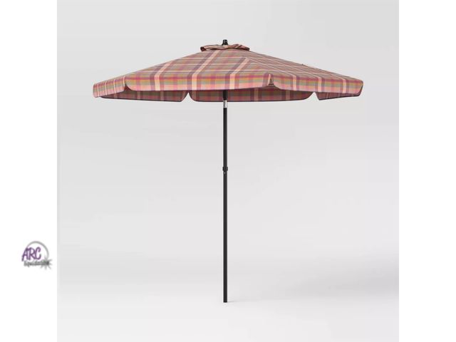 Lot 56-484413 - NEW-THRESHOLD-7 1/2' round patio umbrella-plaid-black pole