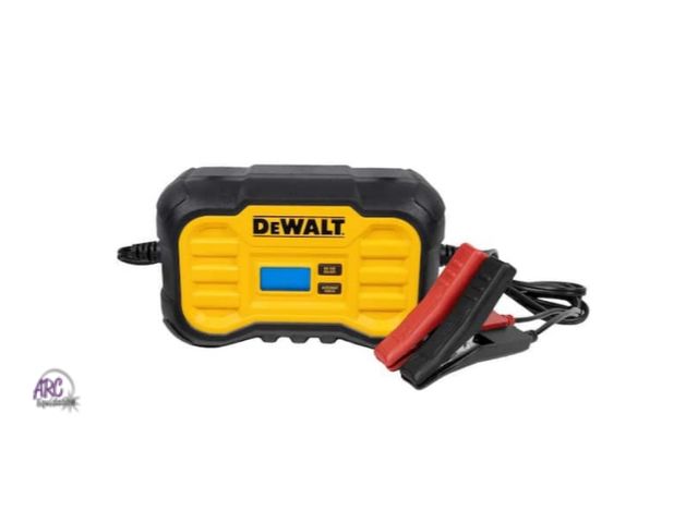 Lot 56-571719 - NEW-TESTED-Professional 10 Amp Battery Charger, Battery Maintainer, Battery Trickle Charger