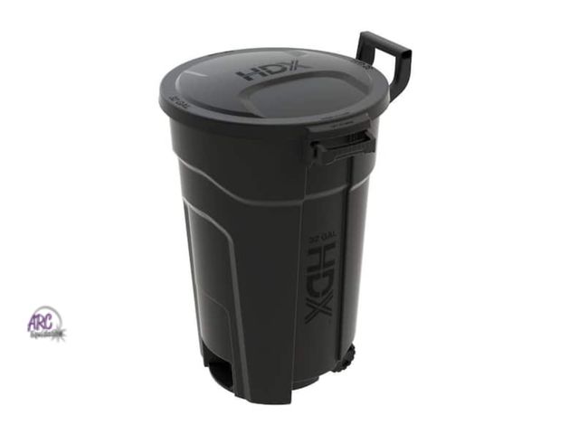 Lot 56-635564 - New - HDX 32 gal. Black Heavy Duty Outdoor Trash Can with Wheels and Domed Lid