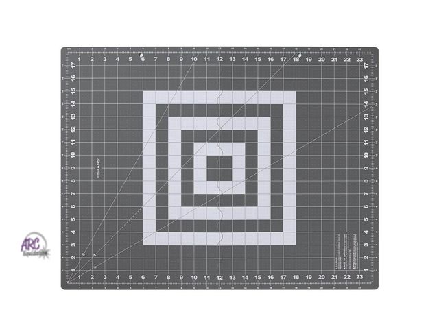 Lot 56-736818 - New Fiskars 18" x 24" Two-Sided Self Heal Cutting Mat