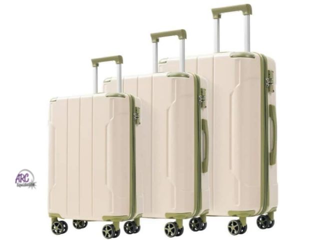 Lot 56-562543 - NEW-Merax 3 Bags 3-Piece White and Green Expandable ABS Hardshell Spinner Luggage Set with TSA Lock ...