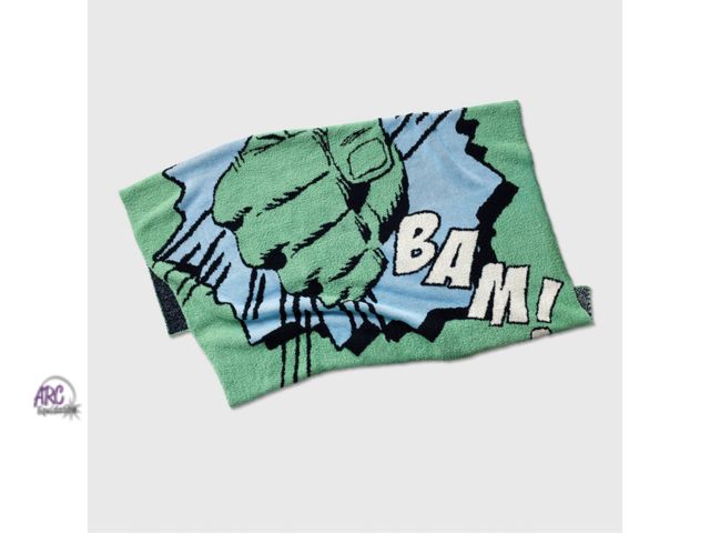 Lot 56-215434 - NEW Marvel Hulk Fist Knit Kids' Throw Blanket - The Marvel Collection by Pillowfort 60in L x 50in W