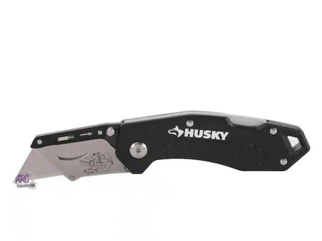 Lot 56-800723 - New - Open Package - Husky Folding Lock-Back Utility Knife