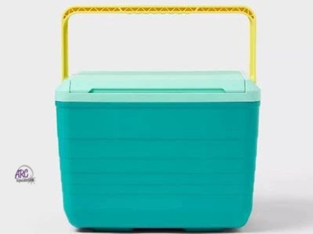 Lot 56-237364 - New - Sun Squad 10 Quart 14 Can Cooler Teal