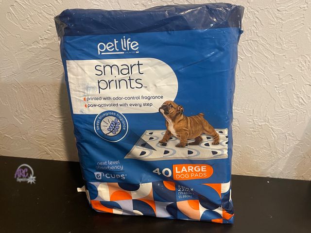 Lot 56-366525 - New, Pet Life Unlimited Dog Pads, Smart Prints, Large, Sunshine &amp; Rainbows Print, 40ct