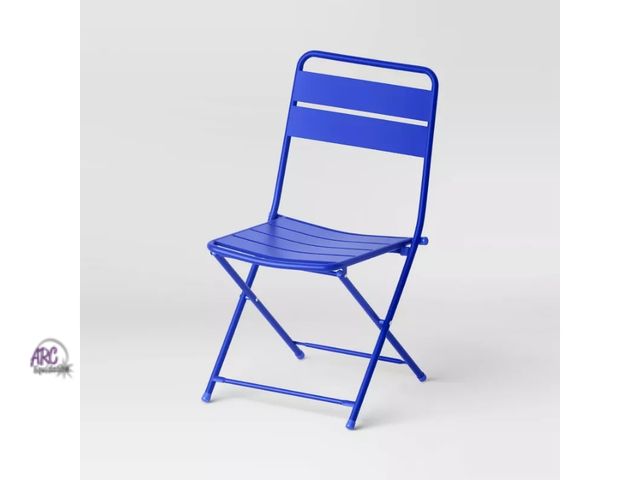 Lot 56-778412 - NEW Metal Slat Folding Chair Rot resistant Foldable