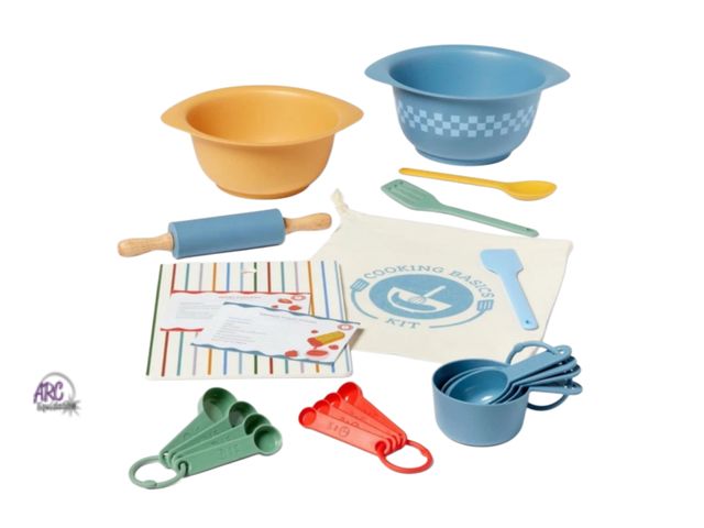 Lot 56-621630 - New! Pillowfort Kids Cooking Dinnerware Set 22pc Basic Dinnerware Multicolor