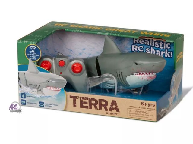 Lot 56-563130 - NEW-TERRA by Battat Remote Control Shark