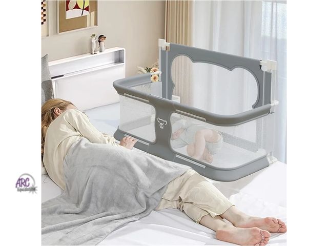 Lot 56-790740 - New open box. 3 in 1 Baby Bassinet Bedside Sleeper Portable Crib, Co-Sleeping Baby Bed, Playpen, Sui...