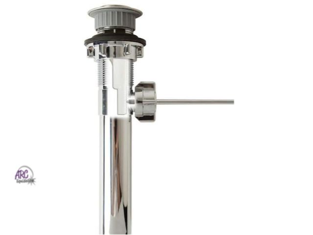 Lot 56-594723 - NEW-DAMAGED BOX-waterworks clog free pop up drain chrome finish