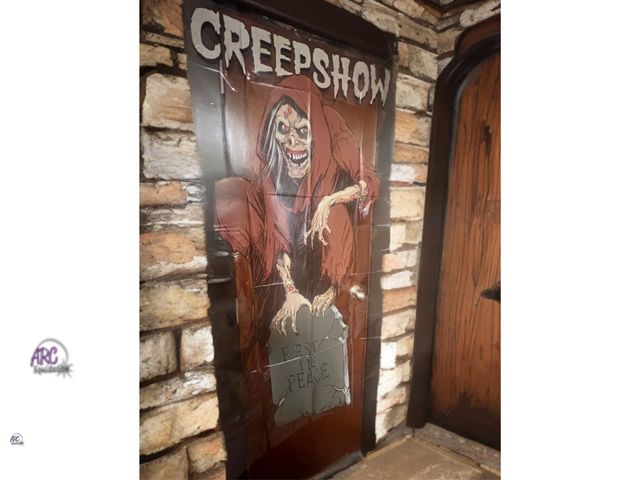 Lot 56-884823 - New Amscan 65x33.5" Creepshow Scene Setter backdrop