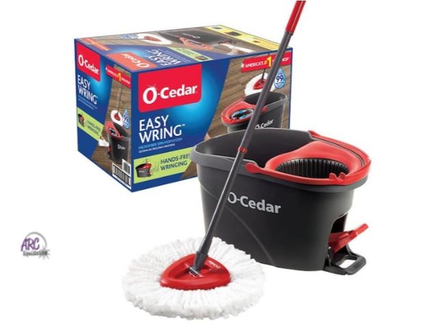 Lot 56-508565 - USED-O-Cedar EasyWring Microfiber Spin Mop with Bucket System