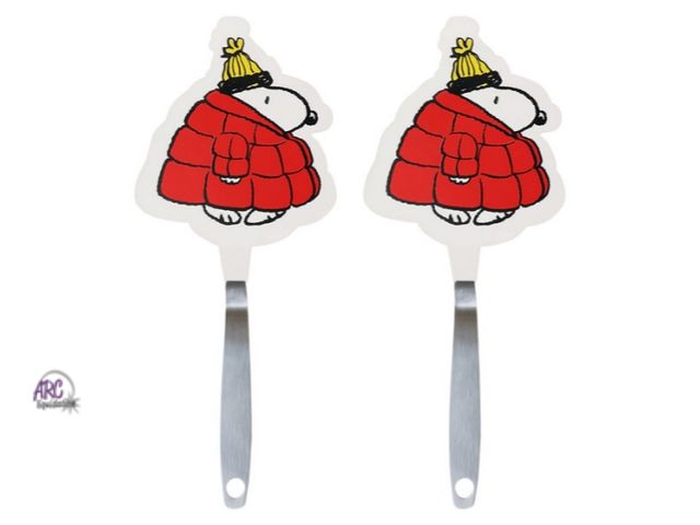 Lot 56-313840 - New Disney 2 pk Turner, Peanuts. 12"