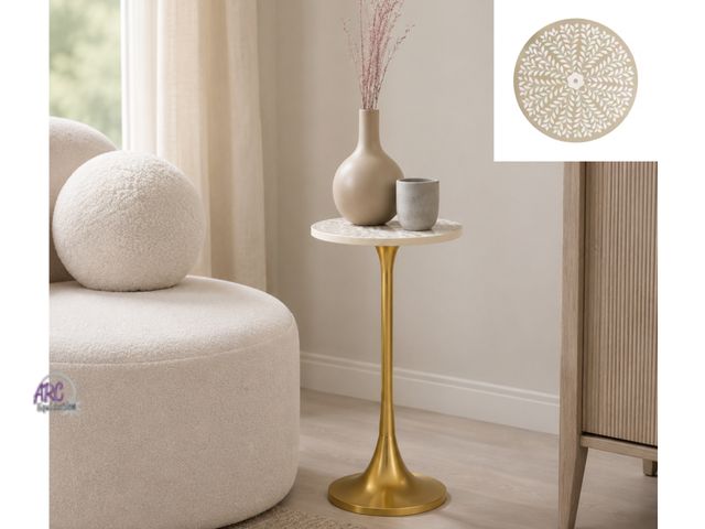 Lot 56-641365 - New Opened Box - Jonathan Y Nysha 25 in. Modern Bohemian Metal/Resin Inlay Top End Table, Beige/Whit...