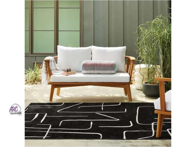 Lot 56-722215 - New 5'3" x 7' Abstract Lines Outdoor Area Rug Black - Threshold