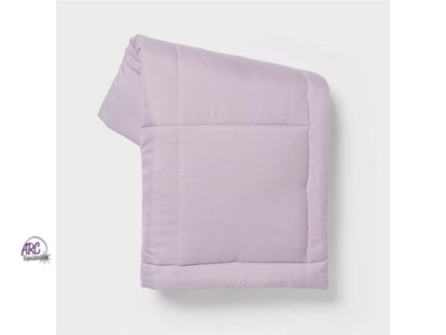 Lot 56-579723 - NEW-48"x60" Down Alternative Quilted Throw-PURPLE - Room Essentials™