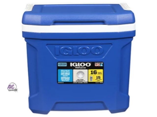 Lot 56-529017 - SLIGHTLY USED-SMALL DENTS-igloo-16 quarts rollable cooler-blue