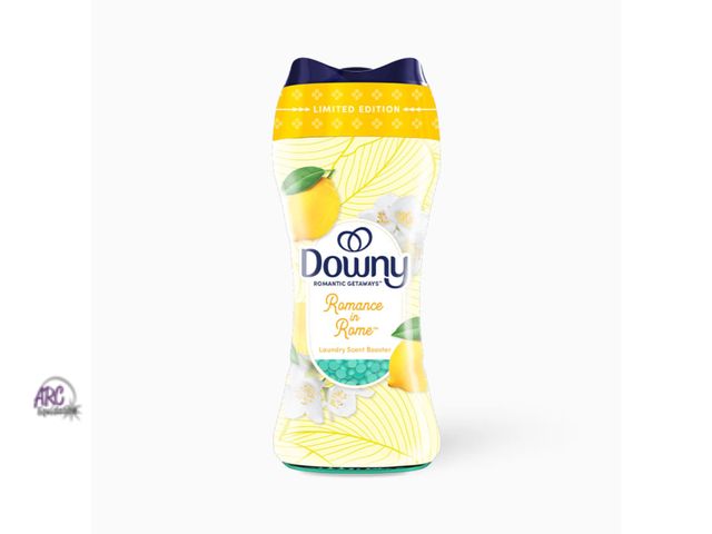 Lot 56-252623 - NEW Downy Romance in Rome In-Wash Scent Booster 7.8 oz