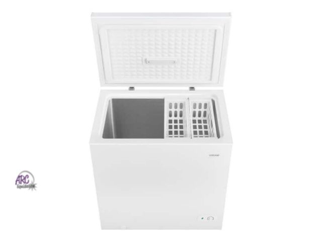 Lot 56-778038 - New / dents. Tested and works. Vissani 7.0 cu. ft. Manual Defrost Chest Freezer with LED Light in Wh...