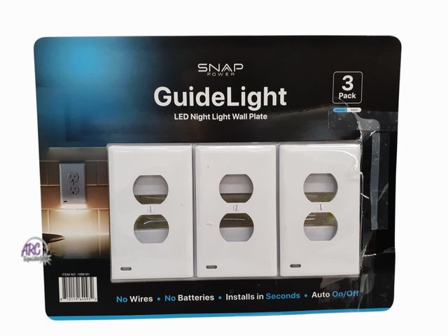 Lot 56-233264 - New In Box - Snap Power 3 Pack Guide Light LED Night Light Wall Plate