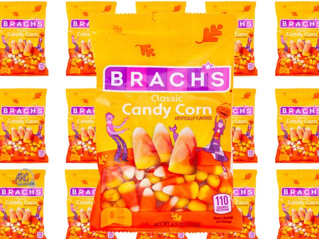 Lot 56-581521 - NEW-LOT OF 20-BRACHS-classic candy corn-4.2oz per bag-various dates June/July 2025