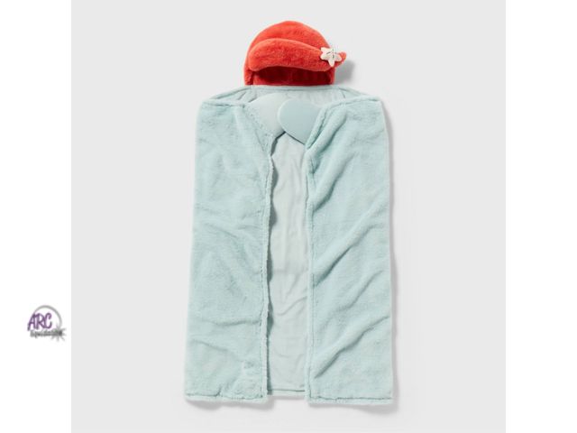 Lot 56-362334 - NEW Princess Ariel Kids' Hooded Blanket - The Disney Collection by Pillowfort 50in L x 40in W