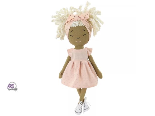 Lot 56-571730 - NEW-SOME TEARS AROUND BOX-HarperIman 14" Plush Doll - Callie: Curly Hair, Social Skills Focus, Fashi...