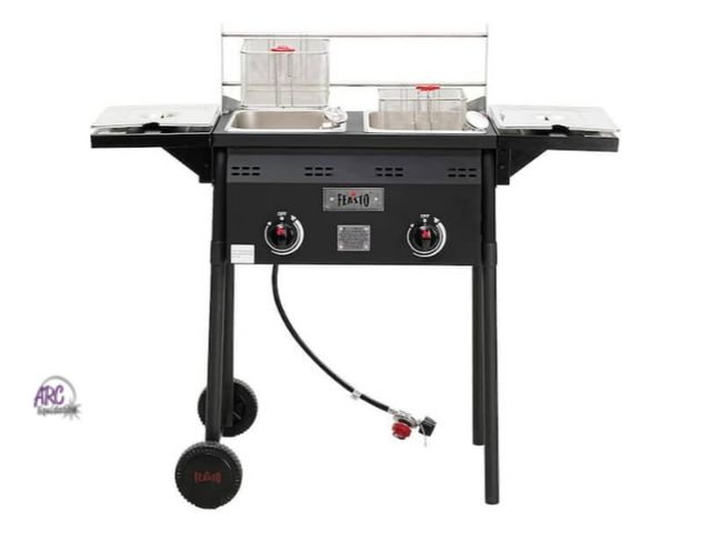 Lot 56-705443 - New in box. Feasto 16Qt. Outdoor Propane Deep Fryer and Dual Tank with Dual Independent Cast Iron Bu...