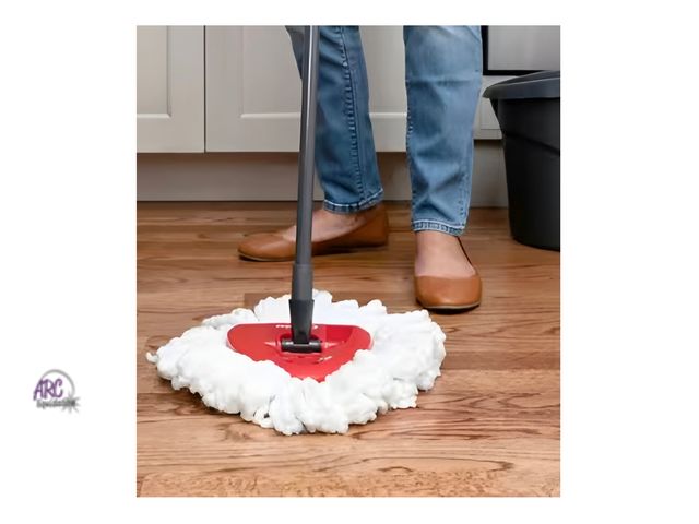 Lot 56-498265 - New Open Package - (2-Pack) - O-Cedar - EasyWring Spin Mop Head Replacements, Machine Washable Micro...