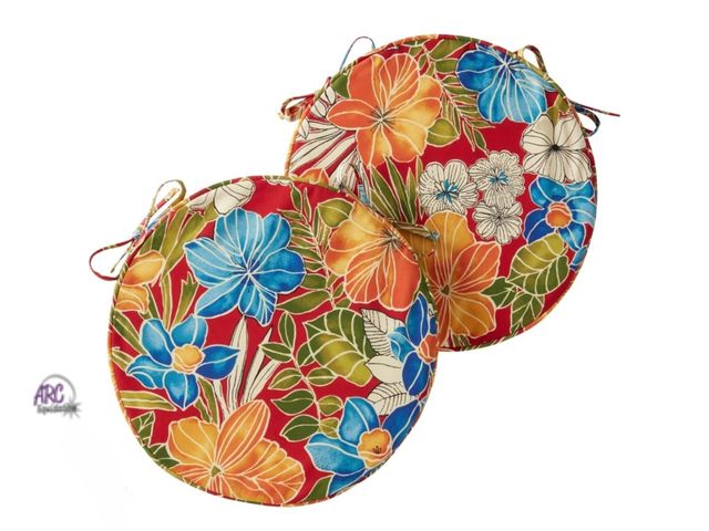 Lot 56-829199 - New in Box - Greendale Home Fashions Outdoor 18-inch Round Reversible Seat Cushion - 2-Pack - Aloha ...