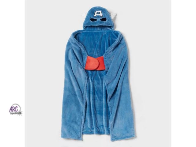 Lot 56-540330 - NEW-Marvel Captain America Kids' Hooded Blanket - The Marvel Collection by Pillowfort™