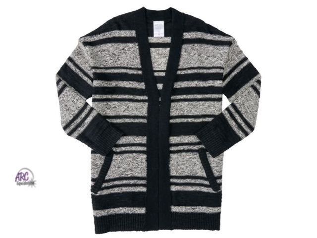 Lot 56-569830 - NEW-Serra Medium size cardigan-grey, black