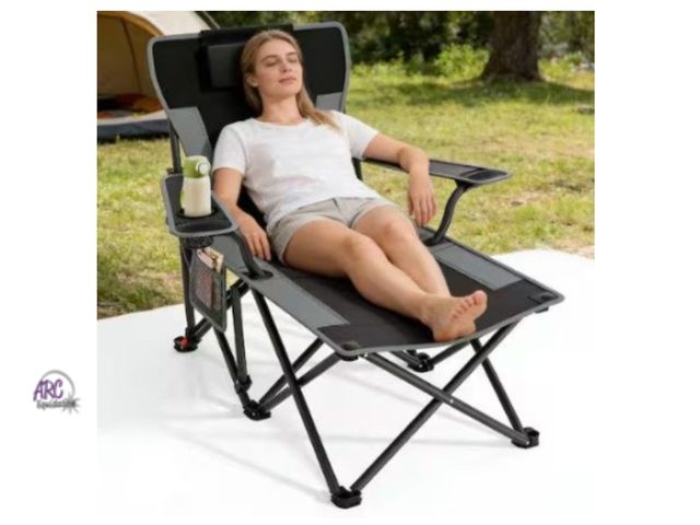 Lot 56-496065 - New in Bag - SEEUTEK - 500 lbs Capacity - Adjustable Camping Chair with Foot Rest, 90°- 140° Reclini...