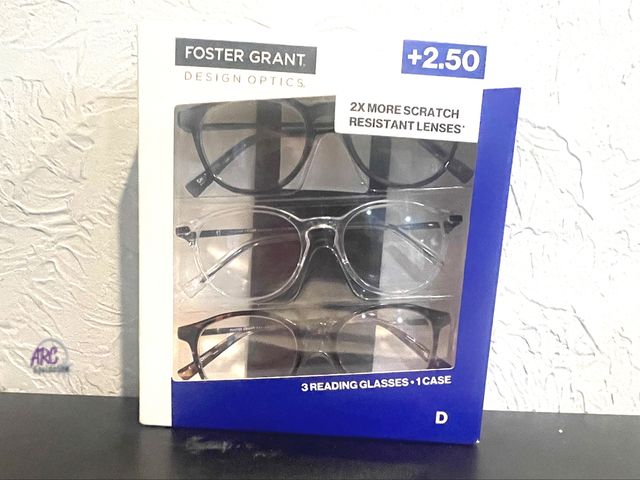 Lot 56-306440 - New, Foster Grant reading glasses
3 pair, 1 case included, +250