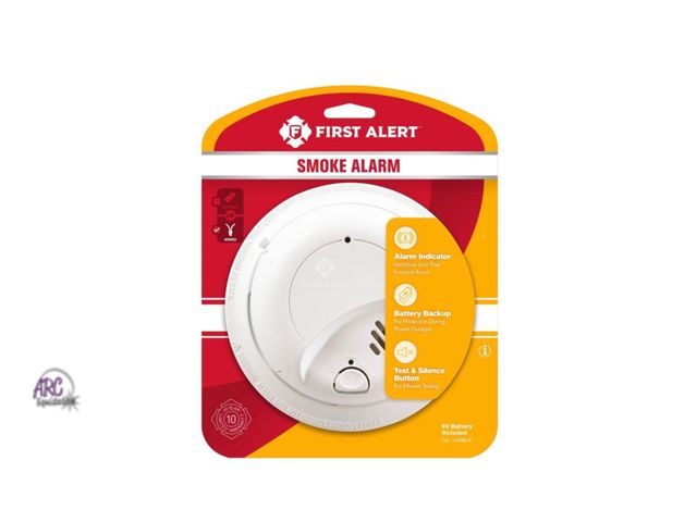 Lot 56-179817 - New First Alert SA9120BPCN Hardwired
Smoke Detector with Battery Backup