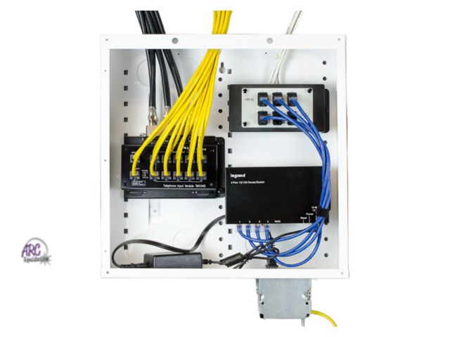 Lot 56-408733 - New - 14-INCH STEEL WIRE ENCLOSURE, NO COVER