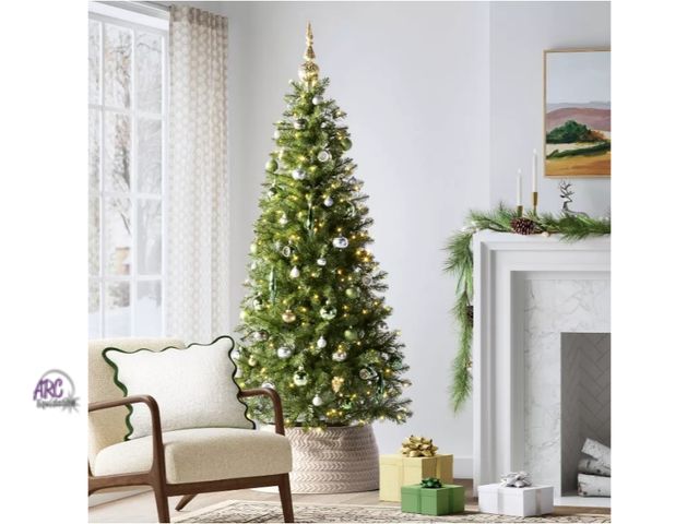Lot 56-730030 - New 6.5 foot Pre-Lit  Alberta Spruce Artificial Christmas Tree - Wondershop