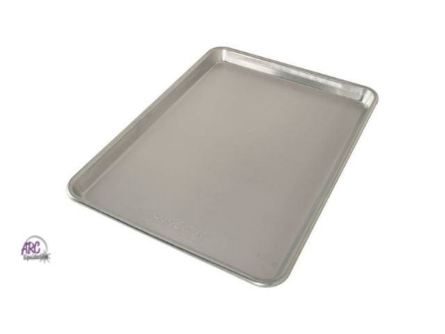 Lot 56-547918 - NEW-Nordic Ware Naturals metal sheet pan-21"x15"