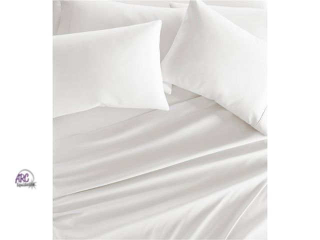 Lot 56-597923 - NEW-Linen Market Bed Sheets for FULL Size Bed (White) 4 PIECE SHEET SET