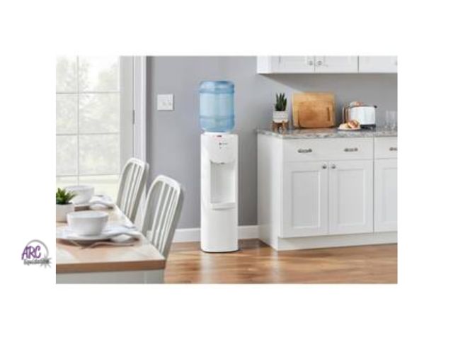 Lot 56-415135 - New - Glacier Bay White Top Load Water Dispenser